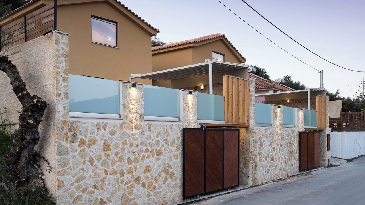 Photo of Outdoor in Alikanas