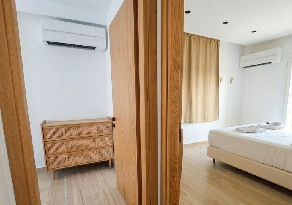 Photo of Bedroom in Peroulion