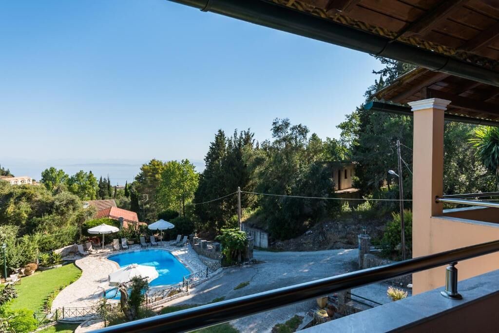 Photo of Outdoor in Notos