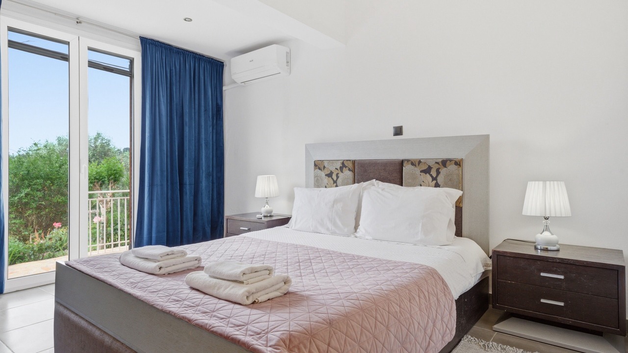 Photo of Bedroom in Limni