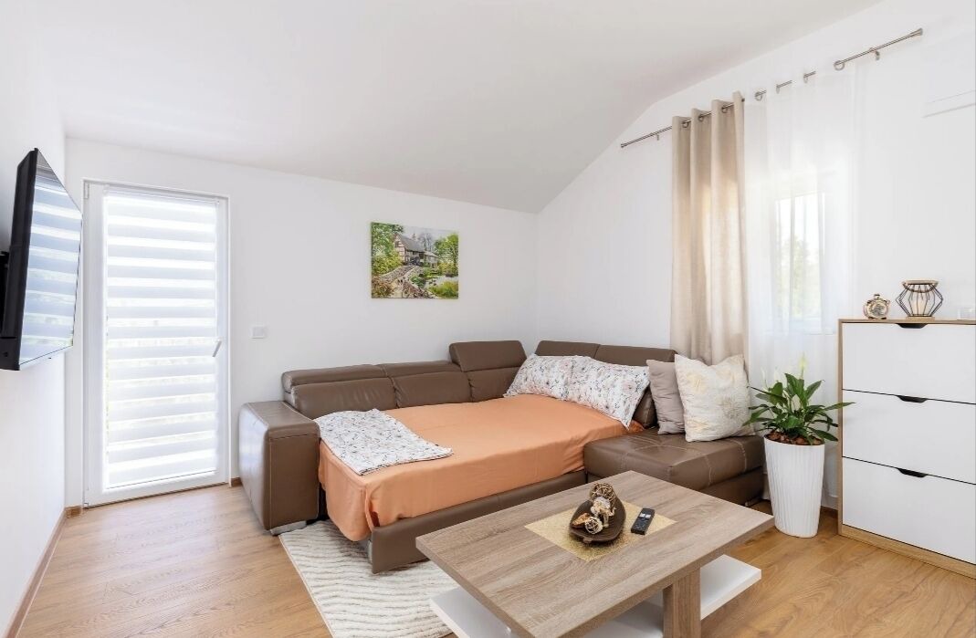 Photo of Livingroom in Ratisevina
