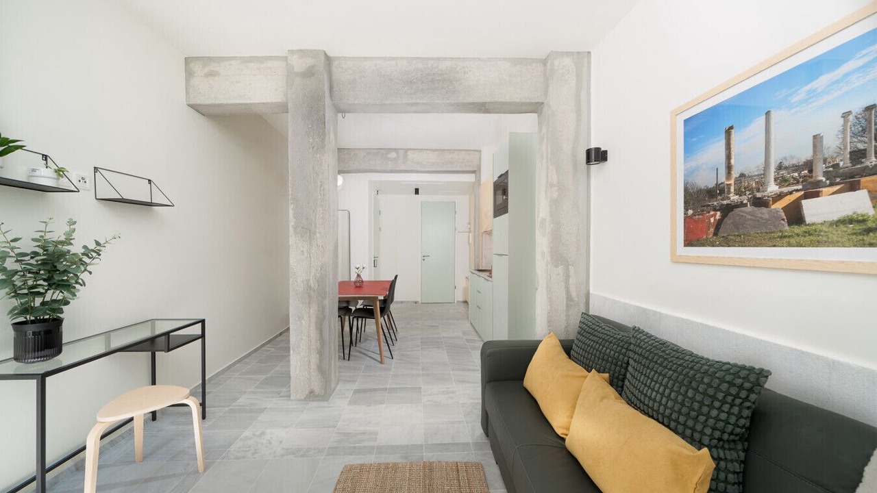 Photo of Livingroom in Exarhia