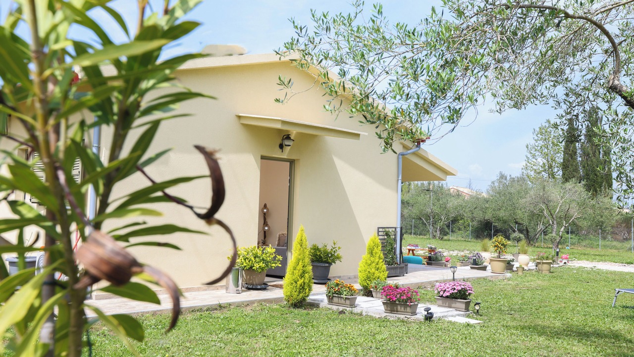Photo of Patio Balcony in Velonades