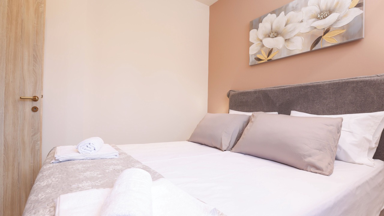 Photo of Bedroom in Velonades