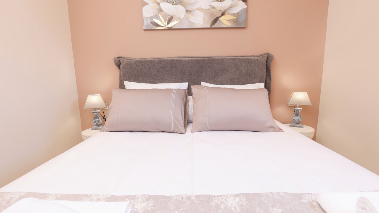 Photo of Bedroom in Velonades