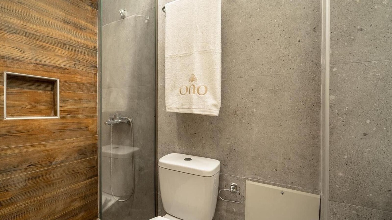 Photo of Bathroom in Katouna