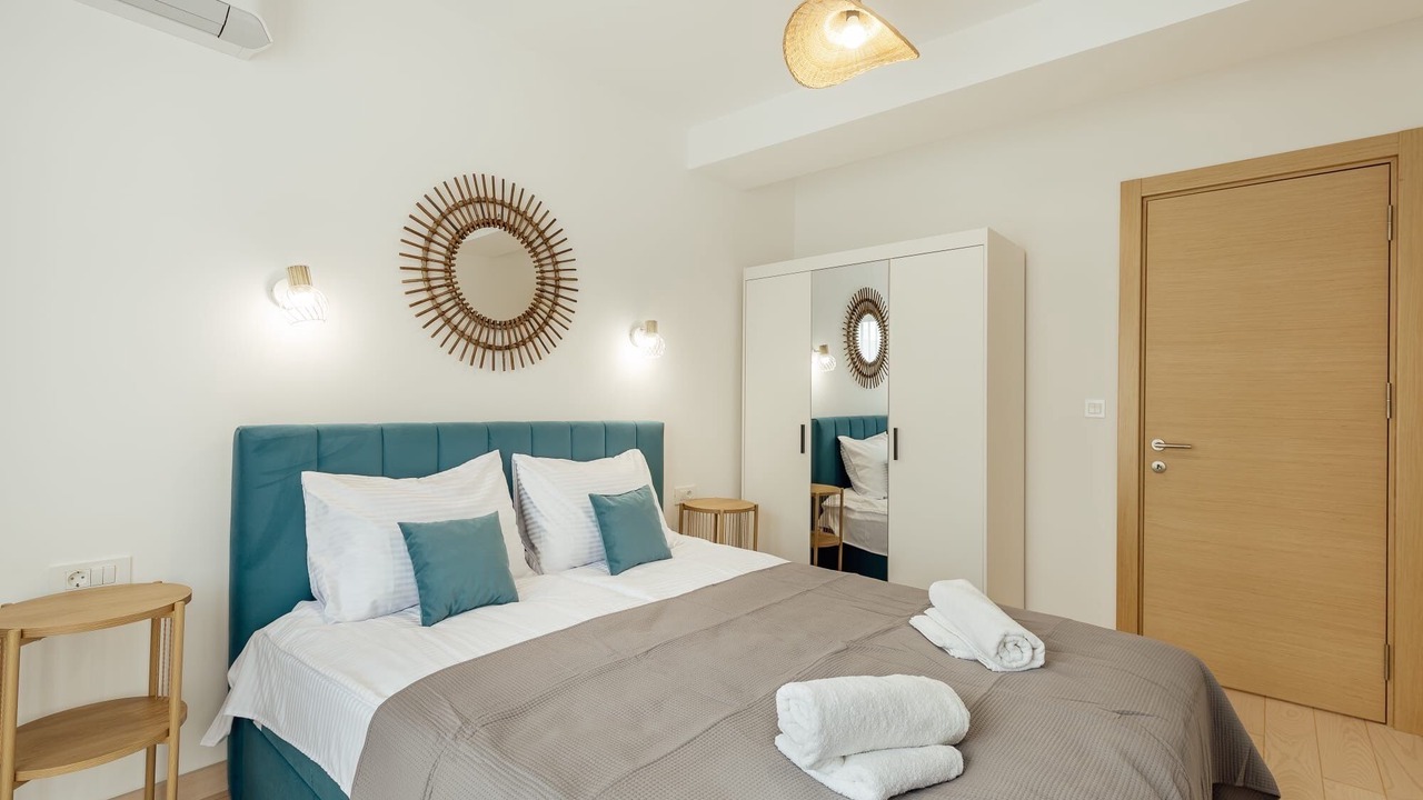 Photo of Bedroom in Igalo