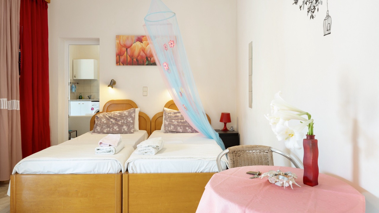 Photo of Bedroom in Mirties