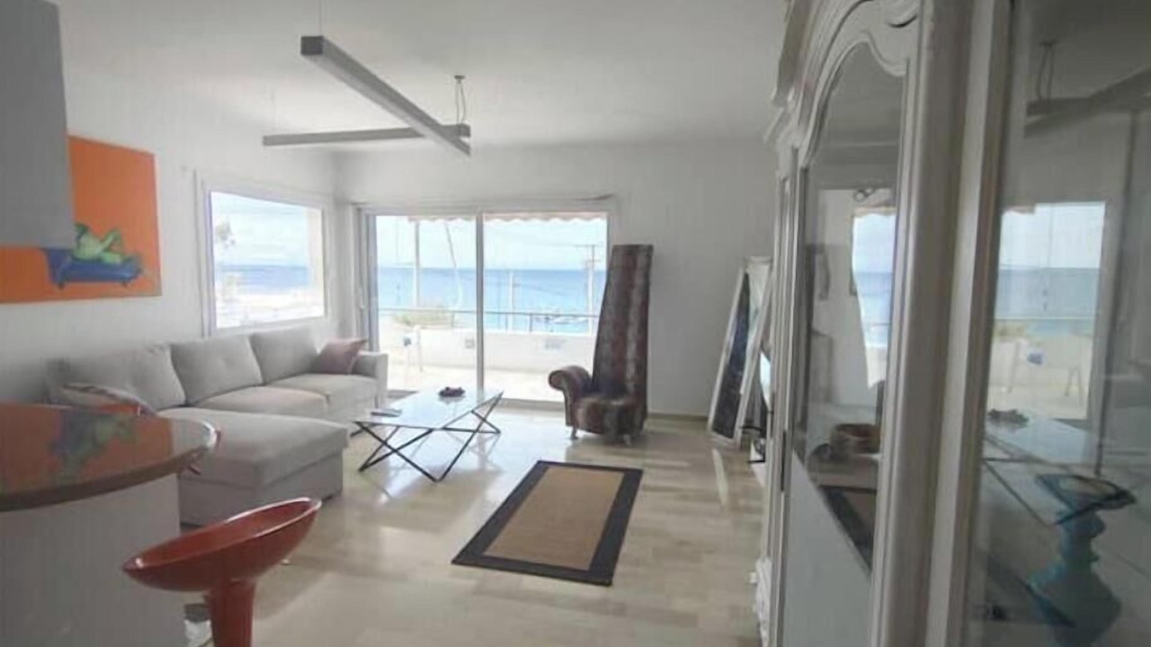 Photo of Livingroom in Saronida