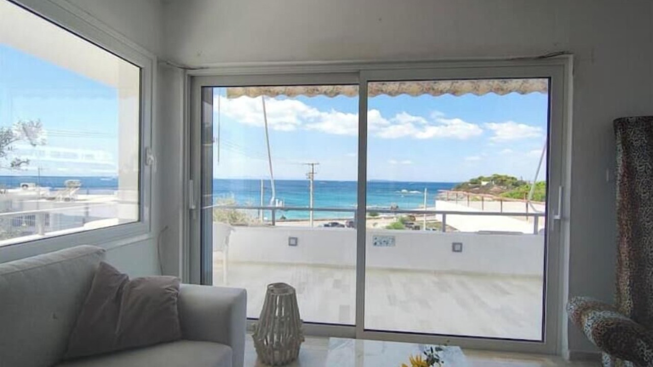 Photo of Livingroom in Saronida