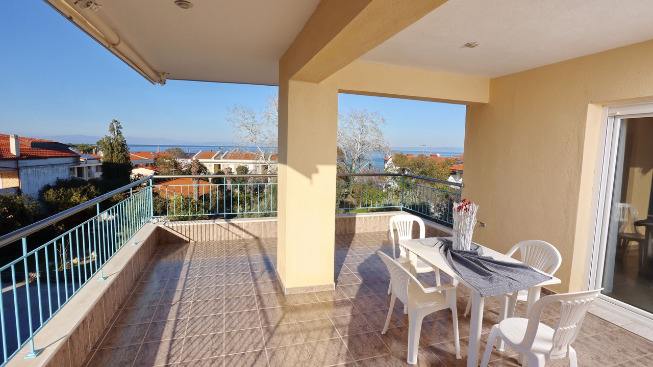Photo of Patio Balcony in Polichrono