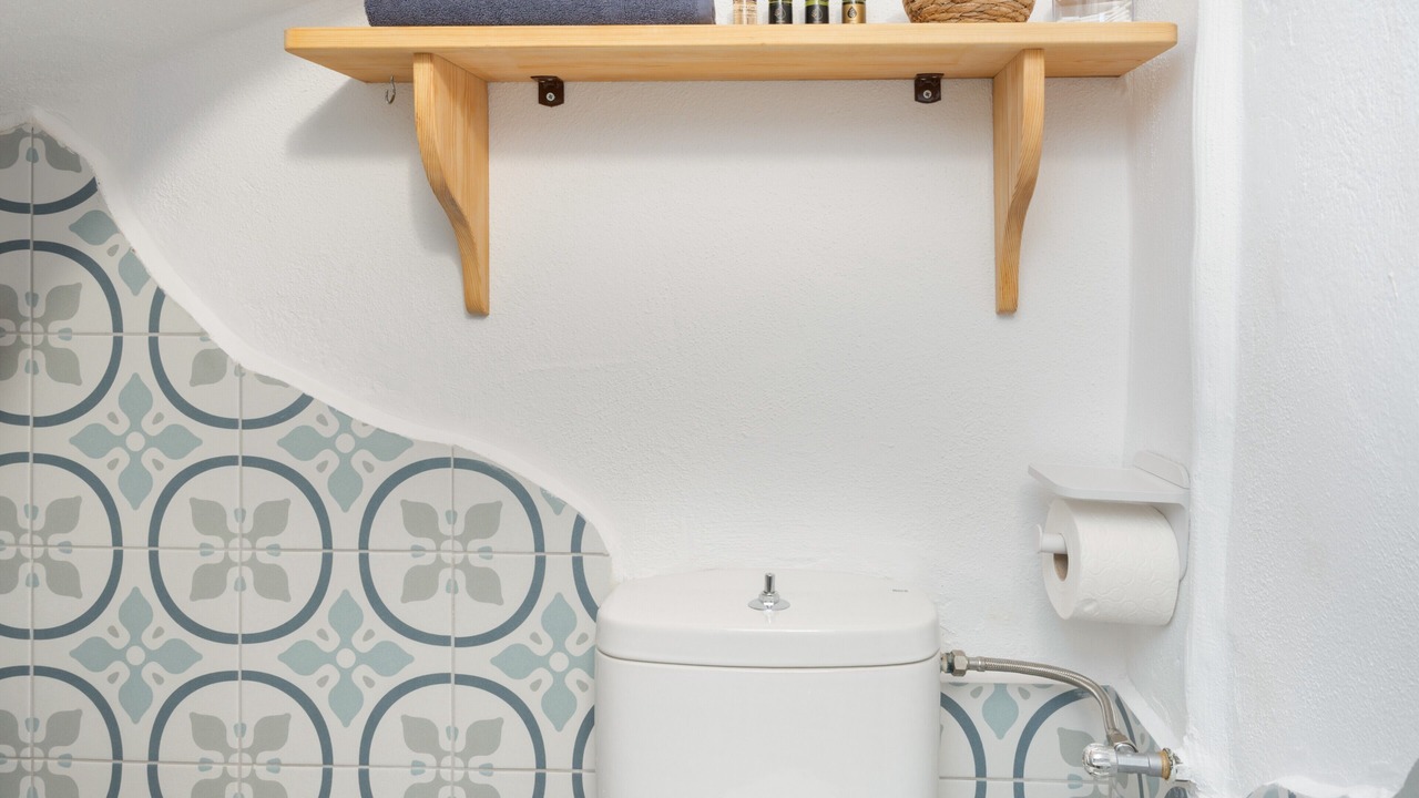 Photo of Bathroom in Skala