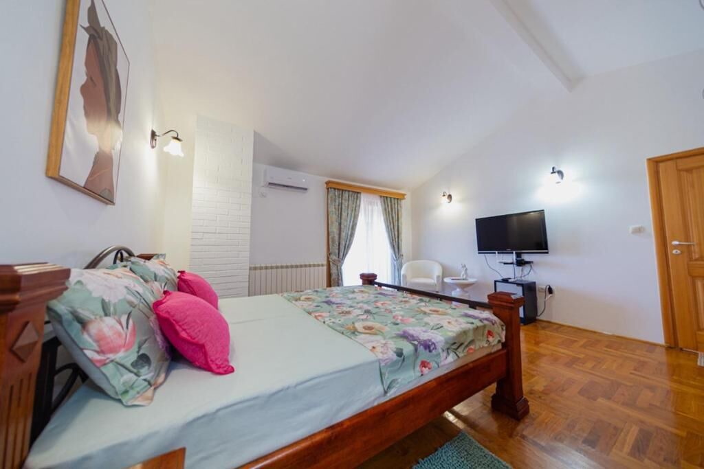 Photo of Bedroom in Podgorica