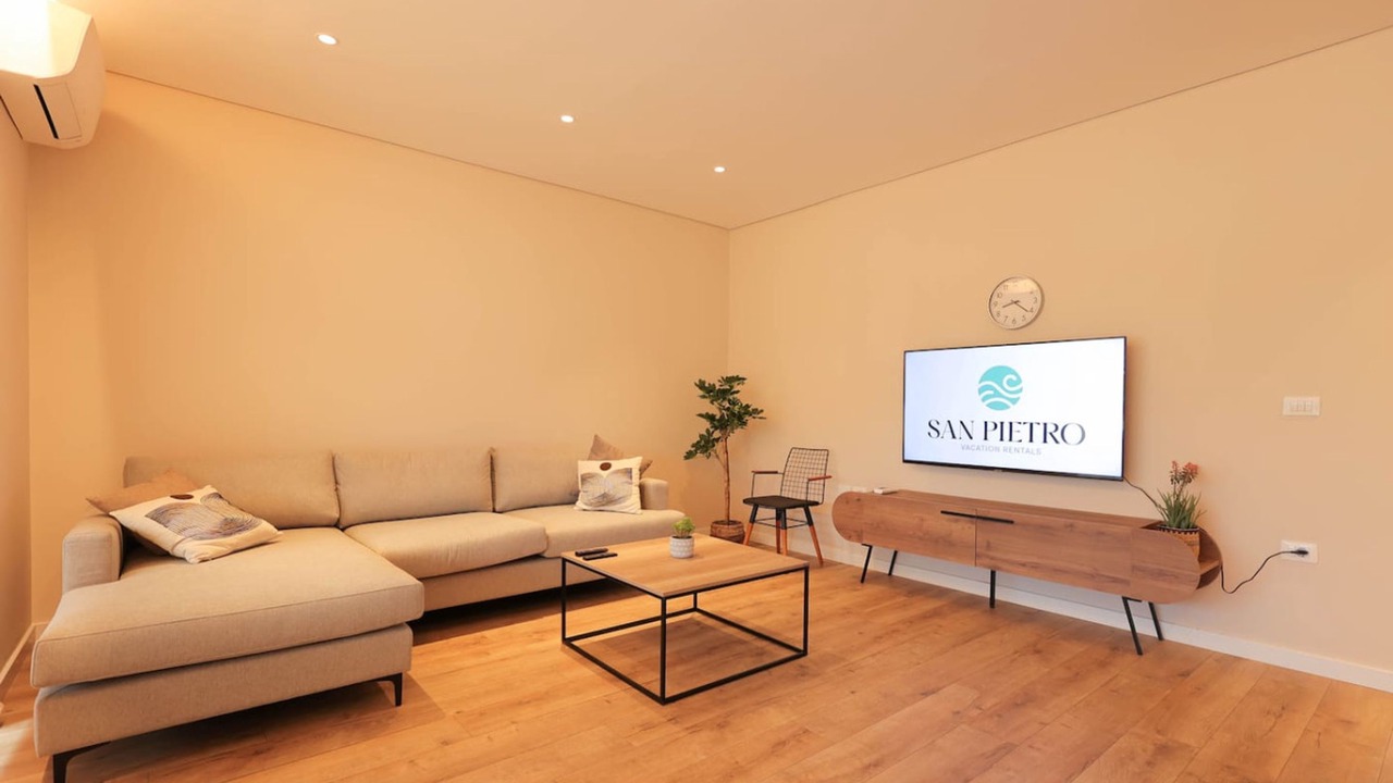 Photo of Livingroom in Ishem