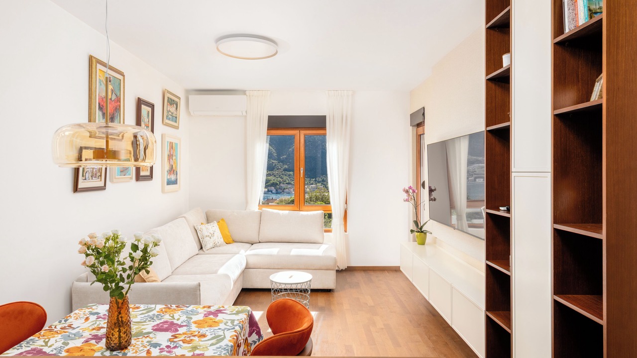 Photo of Livingroom in Kotor
