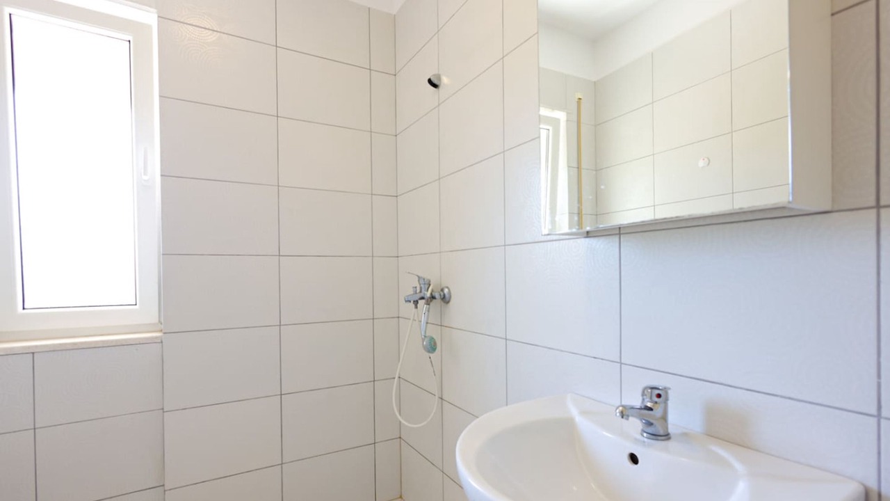 Photo of Bathroom in Ishem