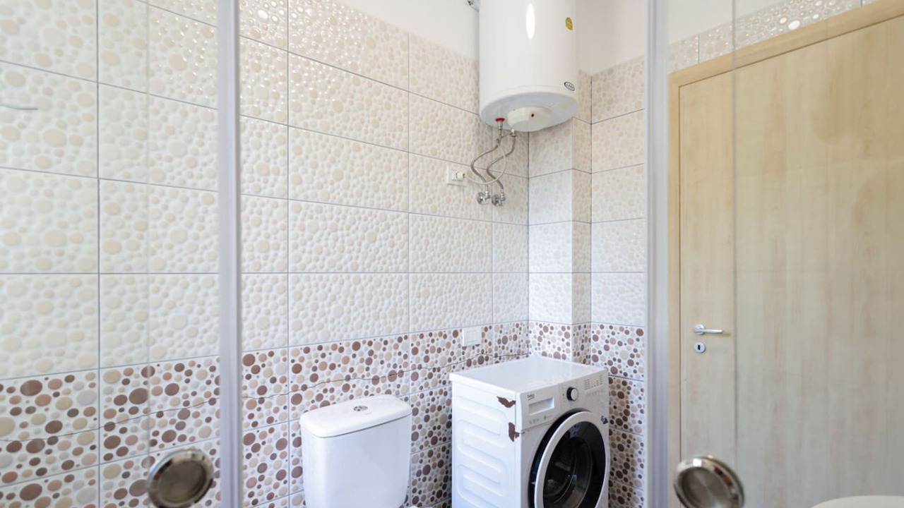 Photo of Bathroom in Ishem