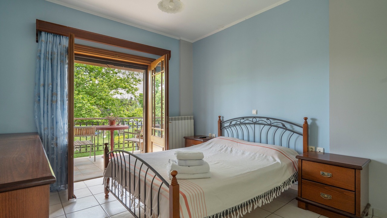 Photo of Bedroom in Kalligoni