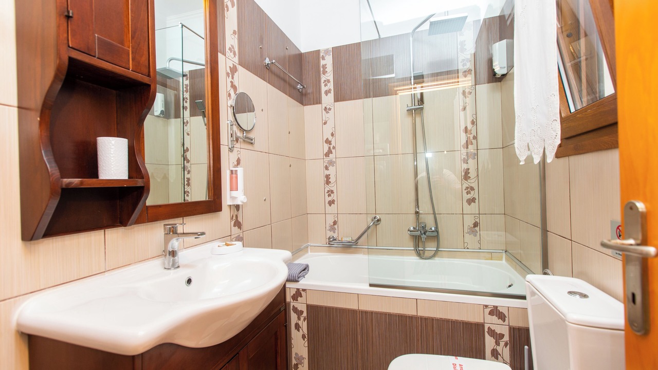 Photo of Bathroom in Acharavi