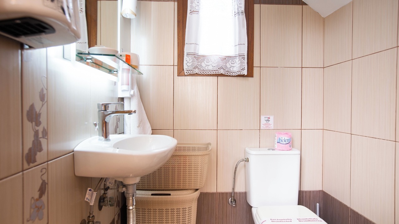 Photo of Bathroom in Acharavi