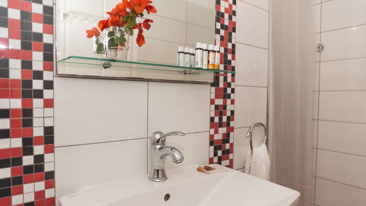 Photo of Bathroom in Skala
