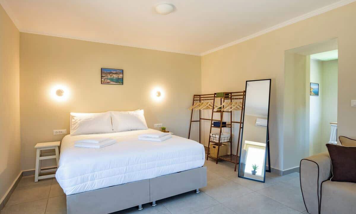 Photo of Bedroom in Menetai