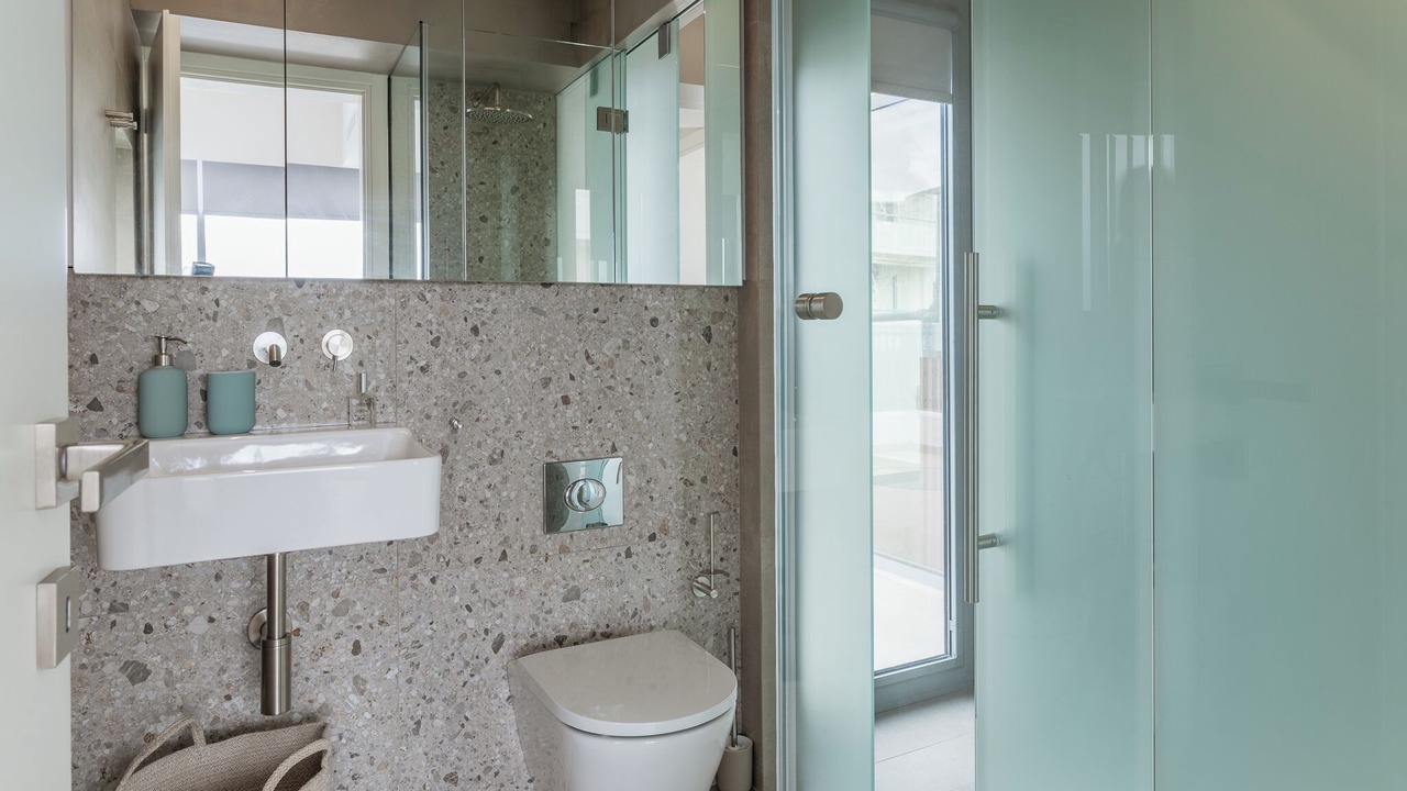 Photo of Bathroom in Voula