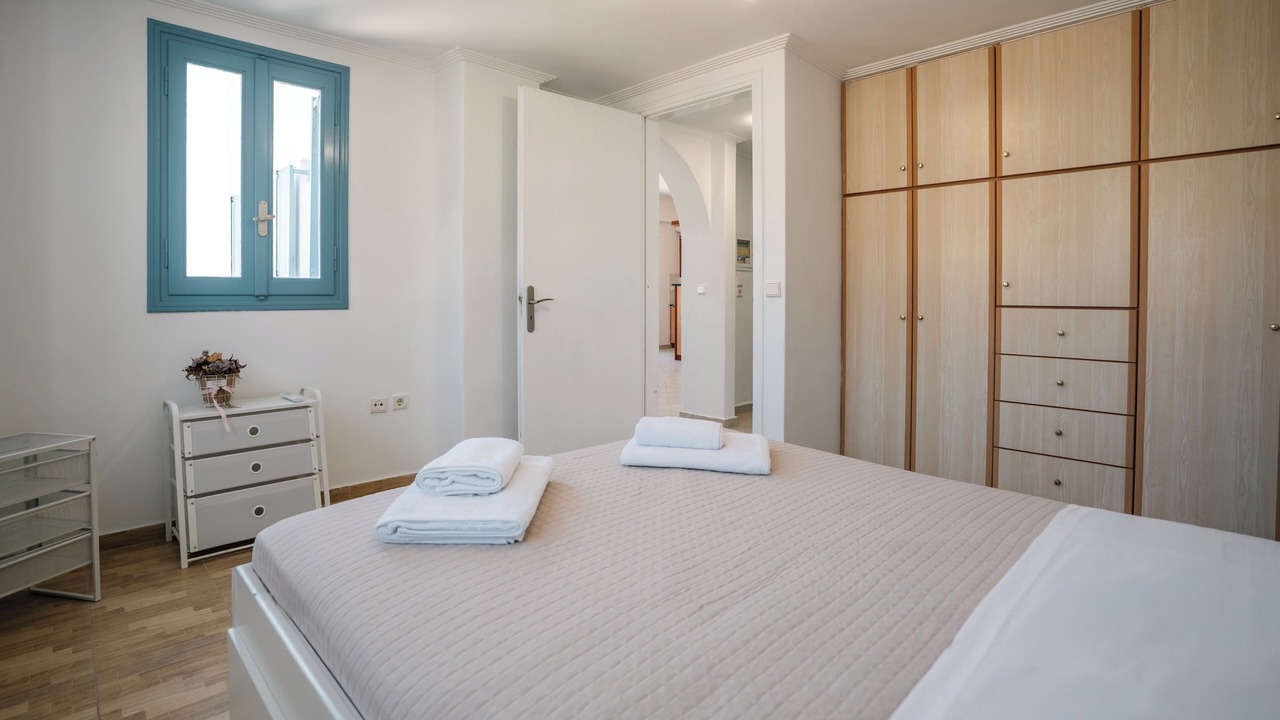 Photo of Bedroom in Santorini