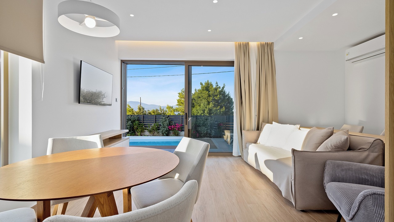 Photo of Livingroom in Corinth