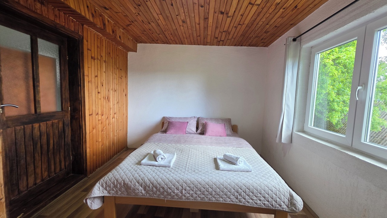 Photo of Bedroom in Virak