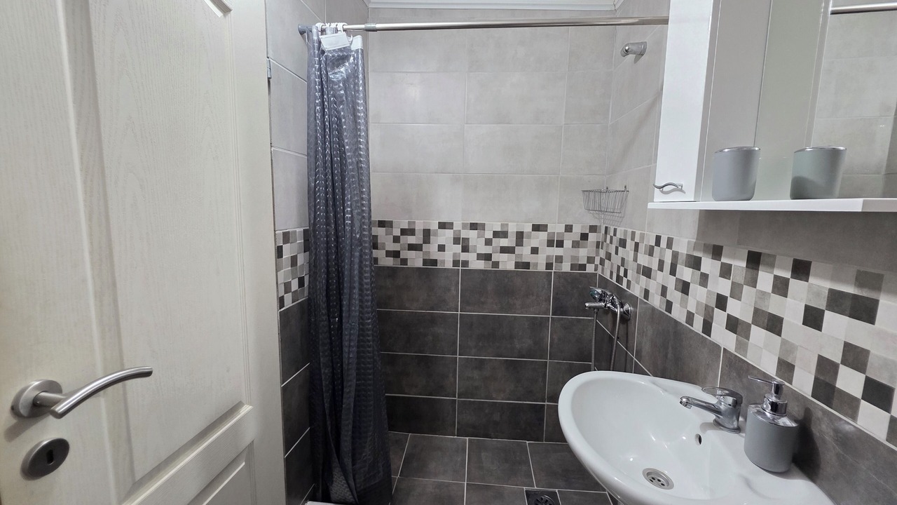 Photo of Bathroom in Virak