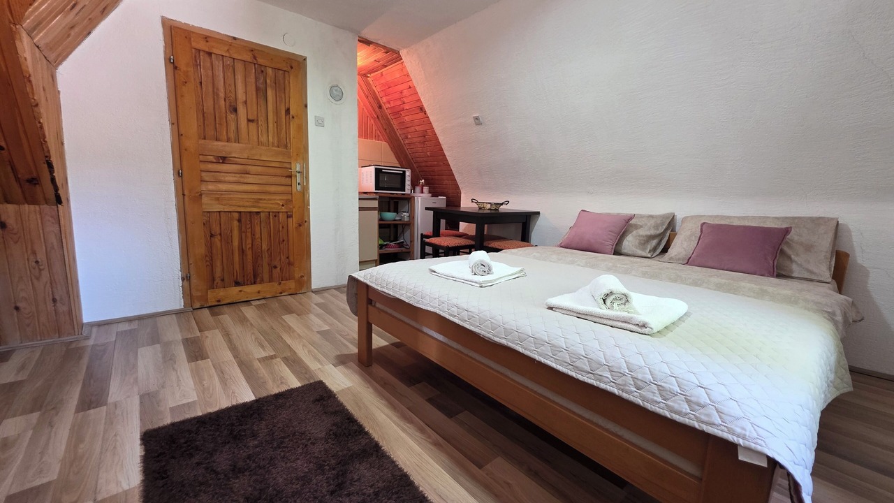Photo of Bedroom in Virak