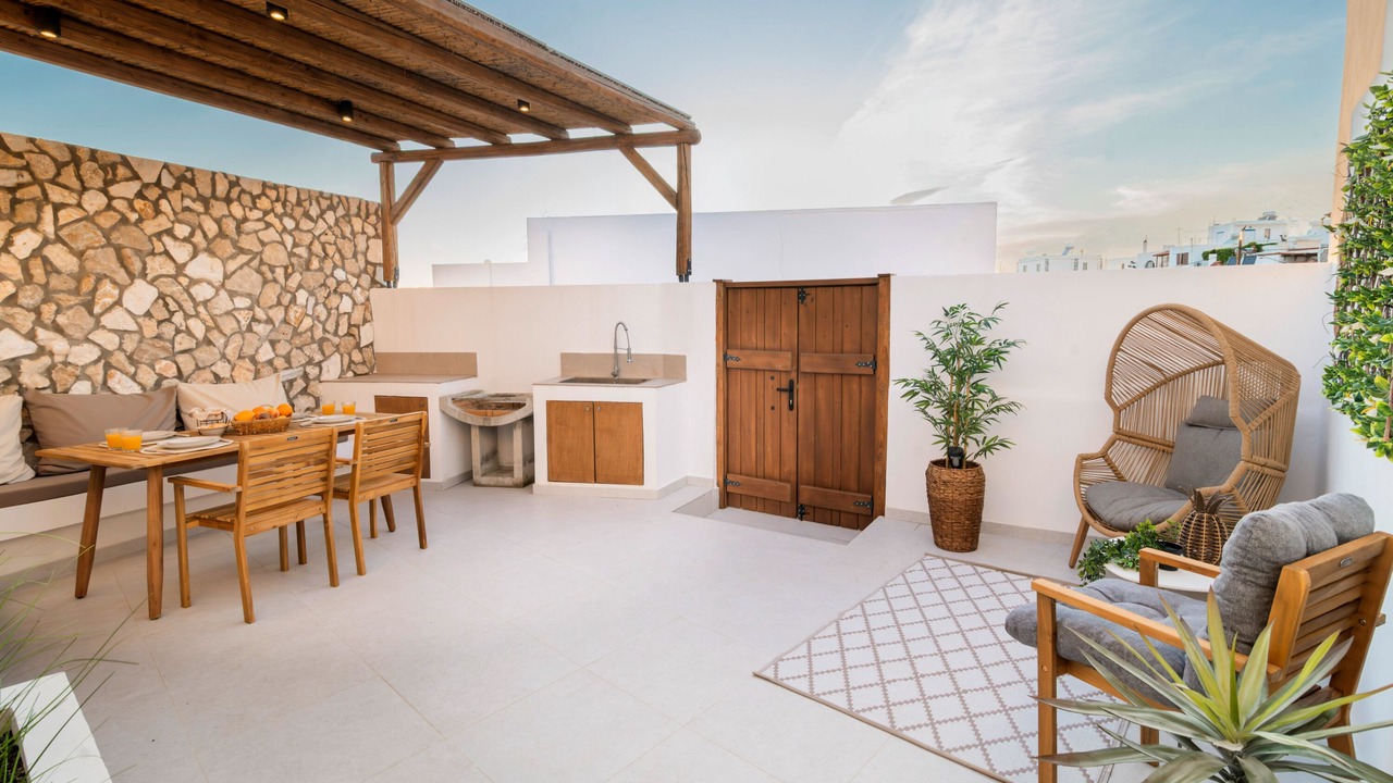 Photo of Outdoor in South Rhodes