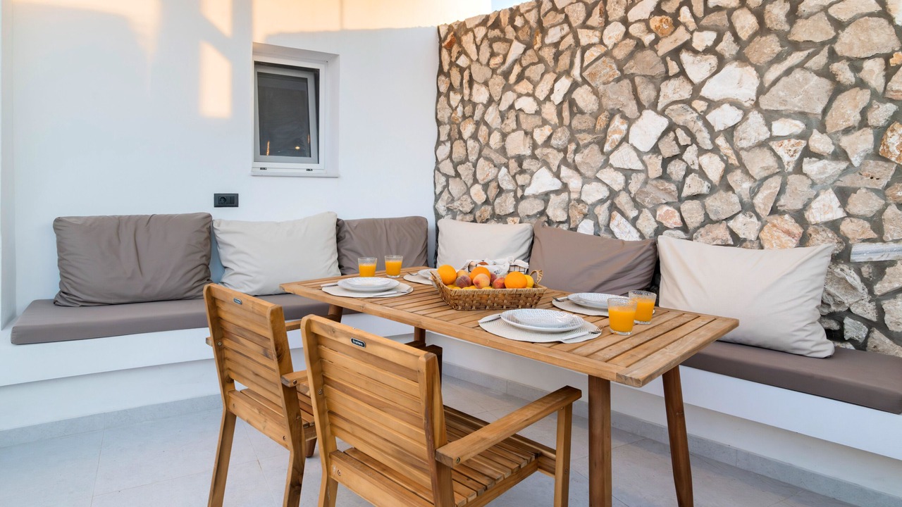 Photo of Outdoor in South Rhodes