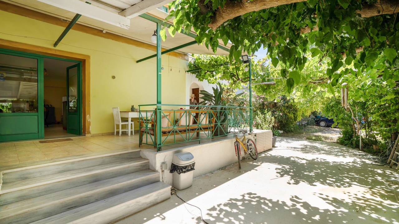 Photo of Patio Balcony in Kalamitsi