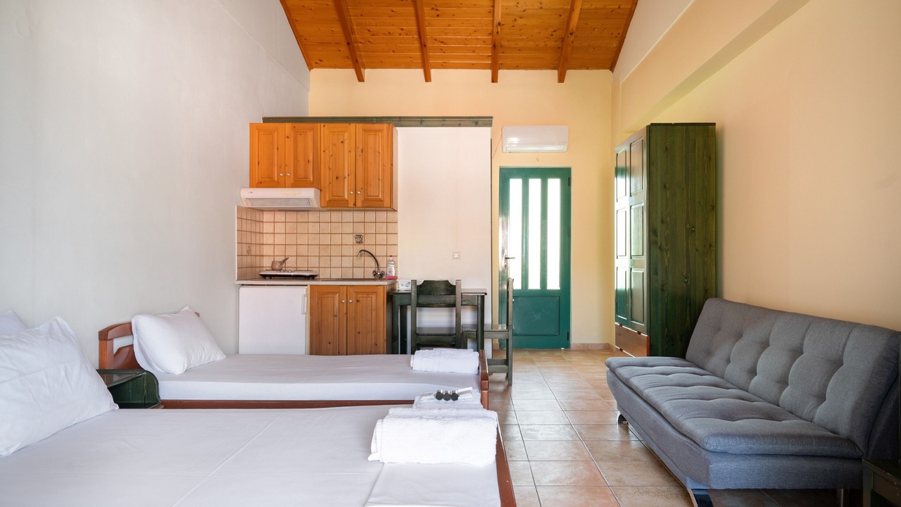 Photo of Bedroom in Kalamitsi