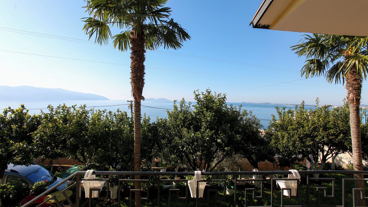 Photo of Patio Balcony in Orikum