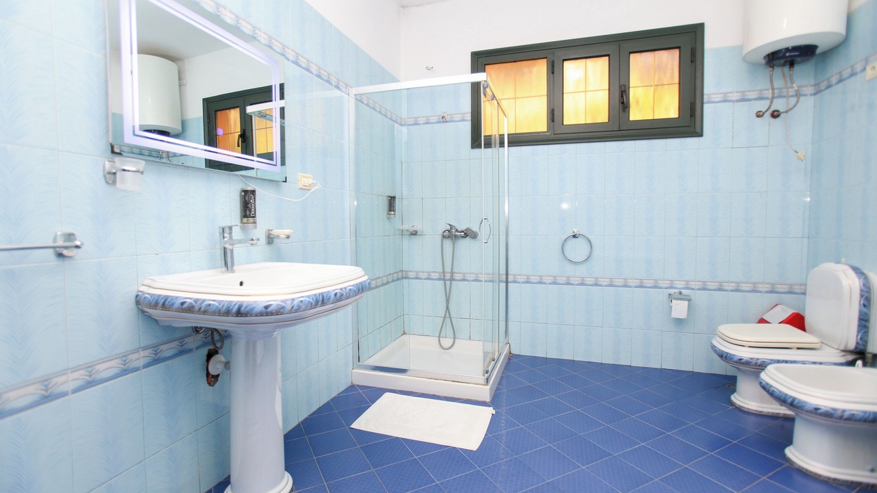 Photo of Bathroom in Orikum