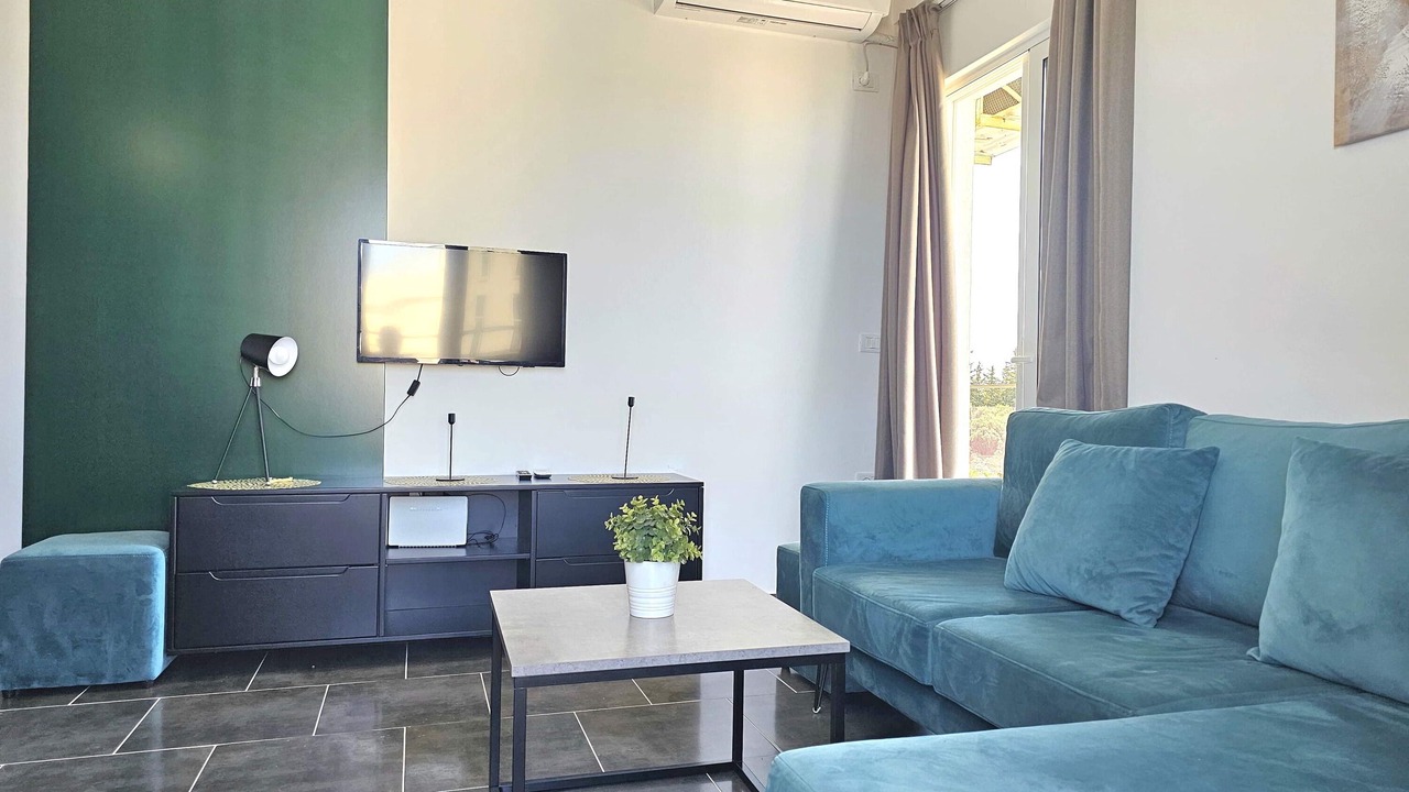 Photo of Livingroom in Sarande