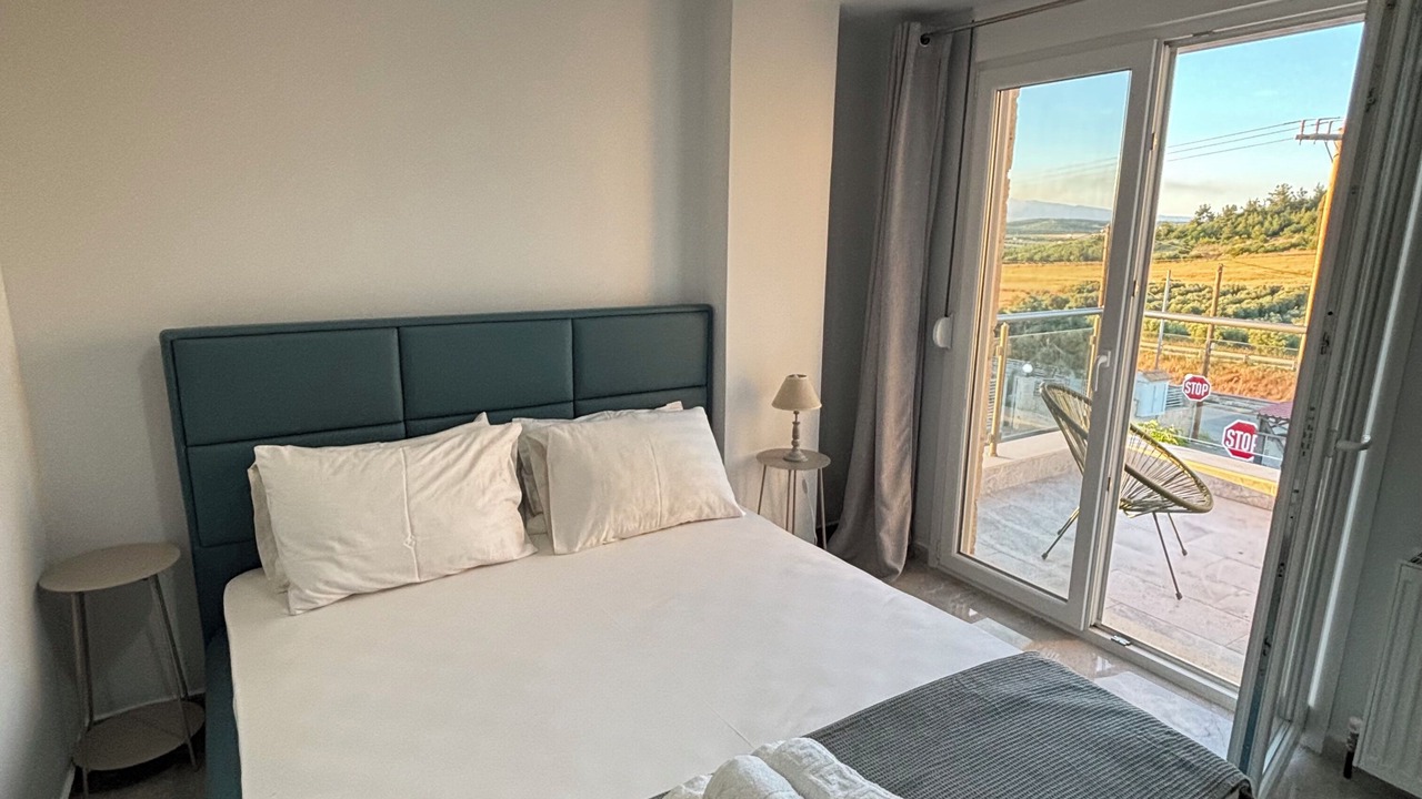 Photo of Bedroom in Nea Propontida