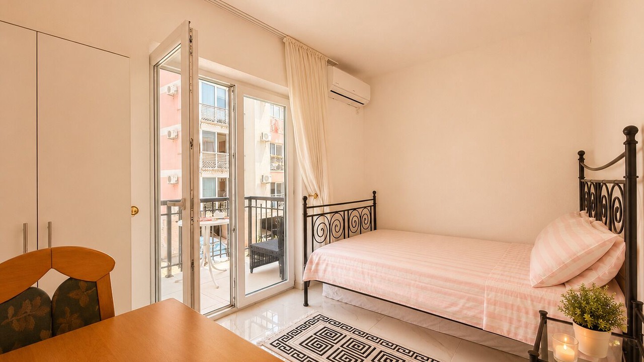 Photo of Bedroom in Podmaine