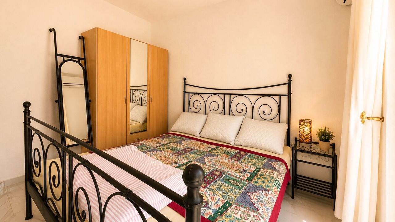 Photo of Bedroom in Podmaine