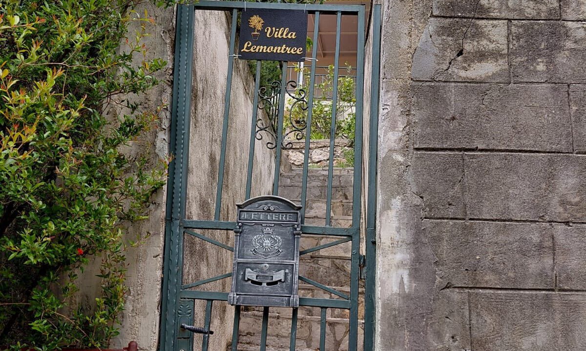 Photo of Outdoor in Sutomore