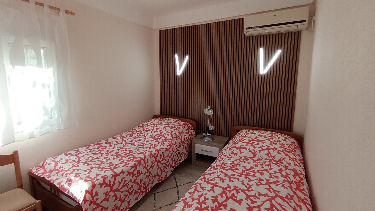 Photo of Bedroom in Sutomore