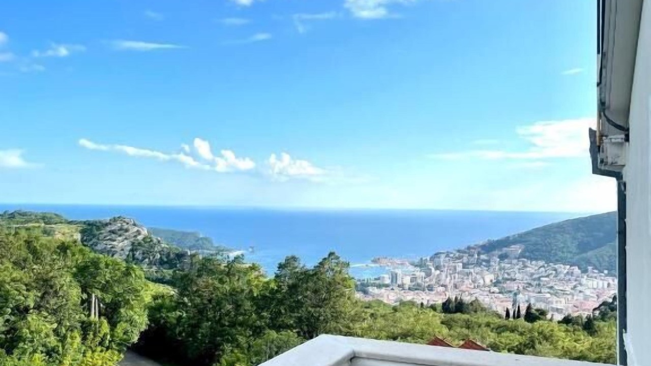 Photo of Patio Balcony in Lapcici