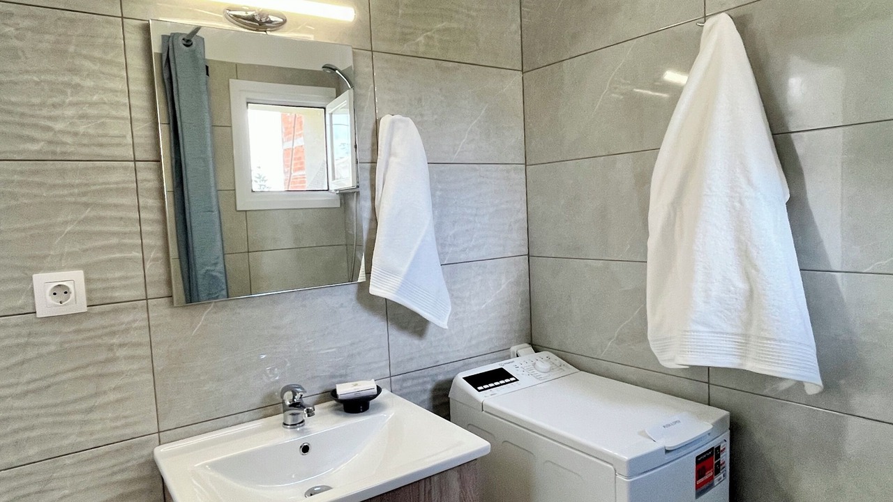 Photo of Bathroom in Spata-Artemida