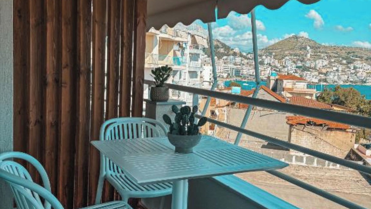 Photo of Outdoor in Qender