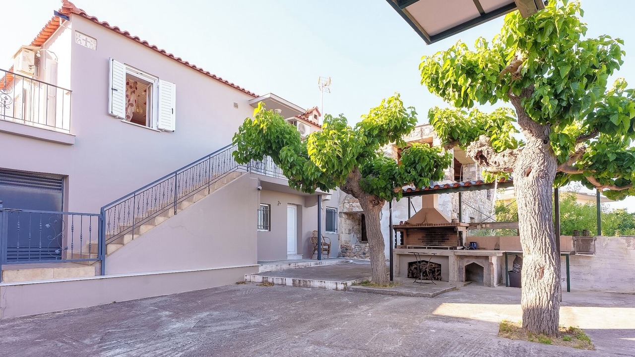 Photo of Patio Balcony in Sipiada
