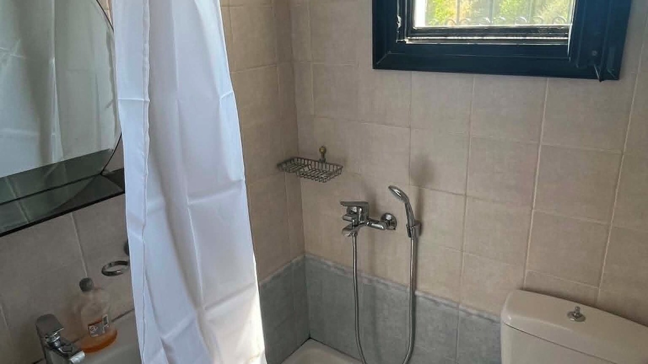 Photo of Bathroom in Asopos