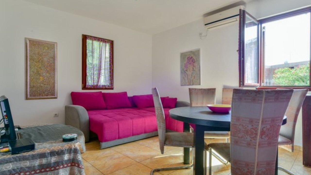Photo of Livingroom in Sutomore